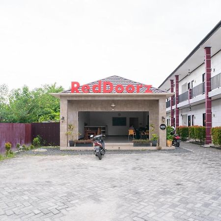 Reddoorz @ Wisma Pangrango Palangka Raya Dış mekan fotoğraf