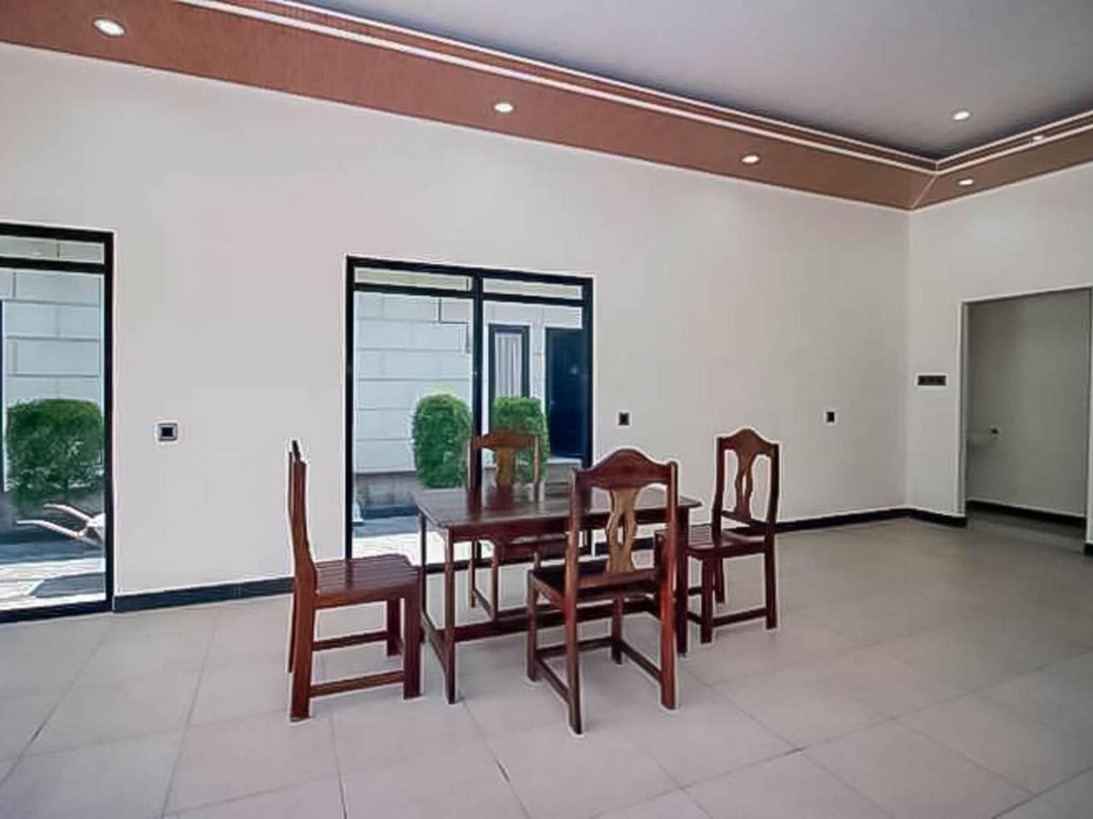Reddoorz @ Wisma Pangrango Palangka Raya Dış mekan fotoğraf