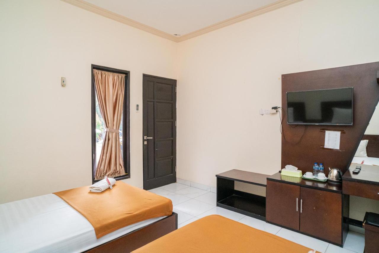 Reddoorz @ Wisma Pangrango Palangka Raya Dış mekan fotoğraf