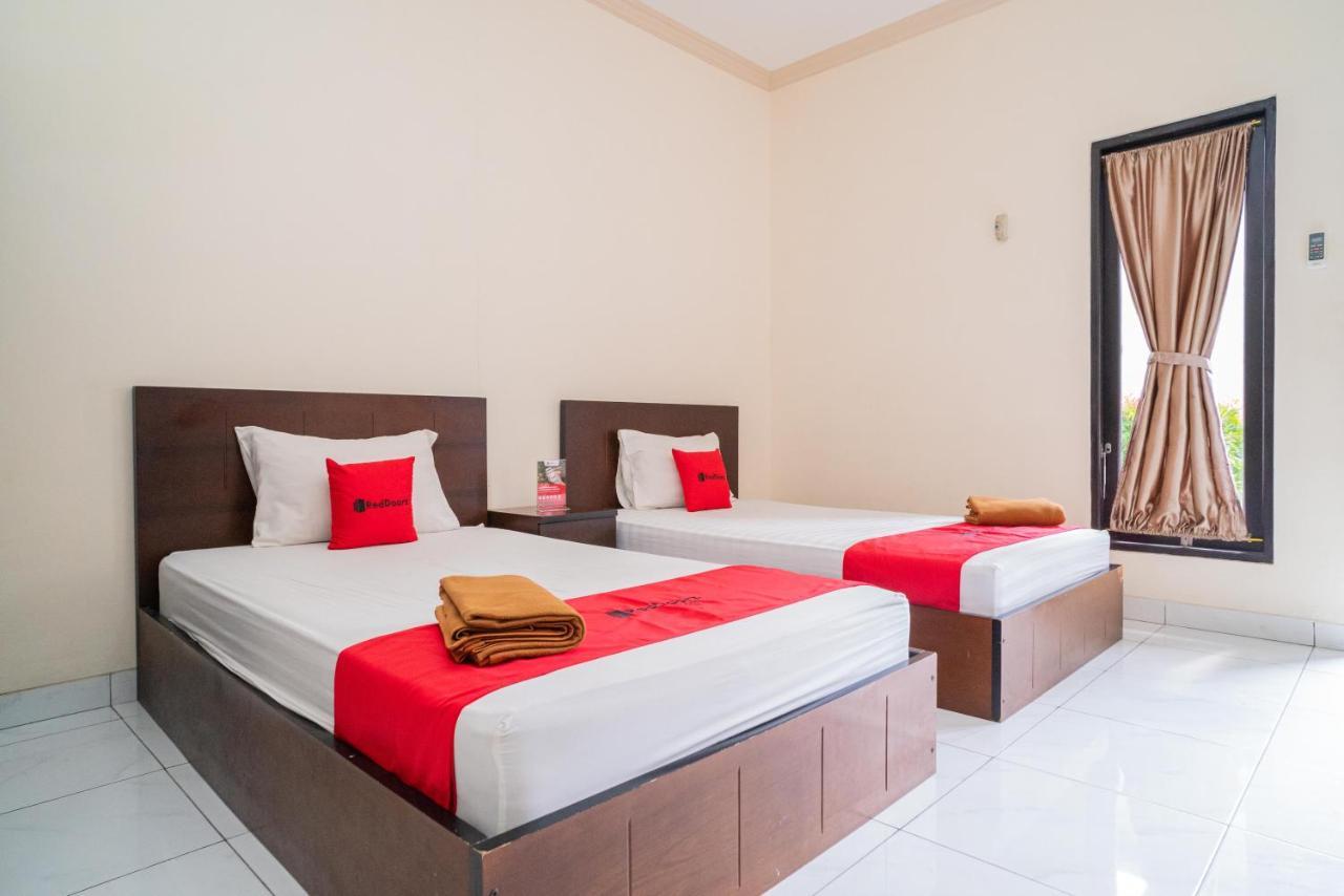 Reddoorz @ Wisma Pangrango Palangka Raya Dış mekan fotoğraf