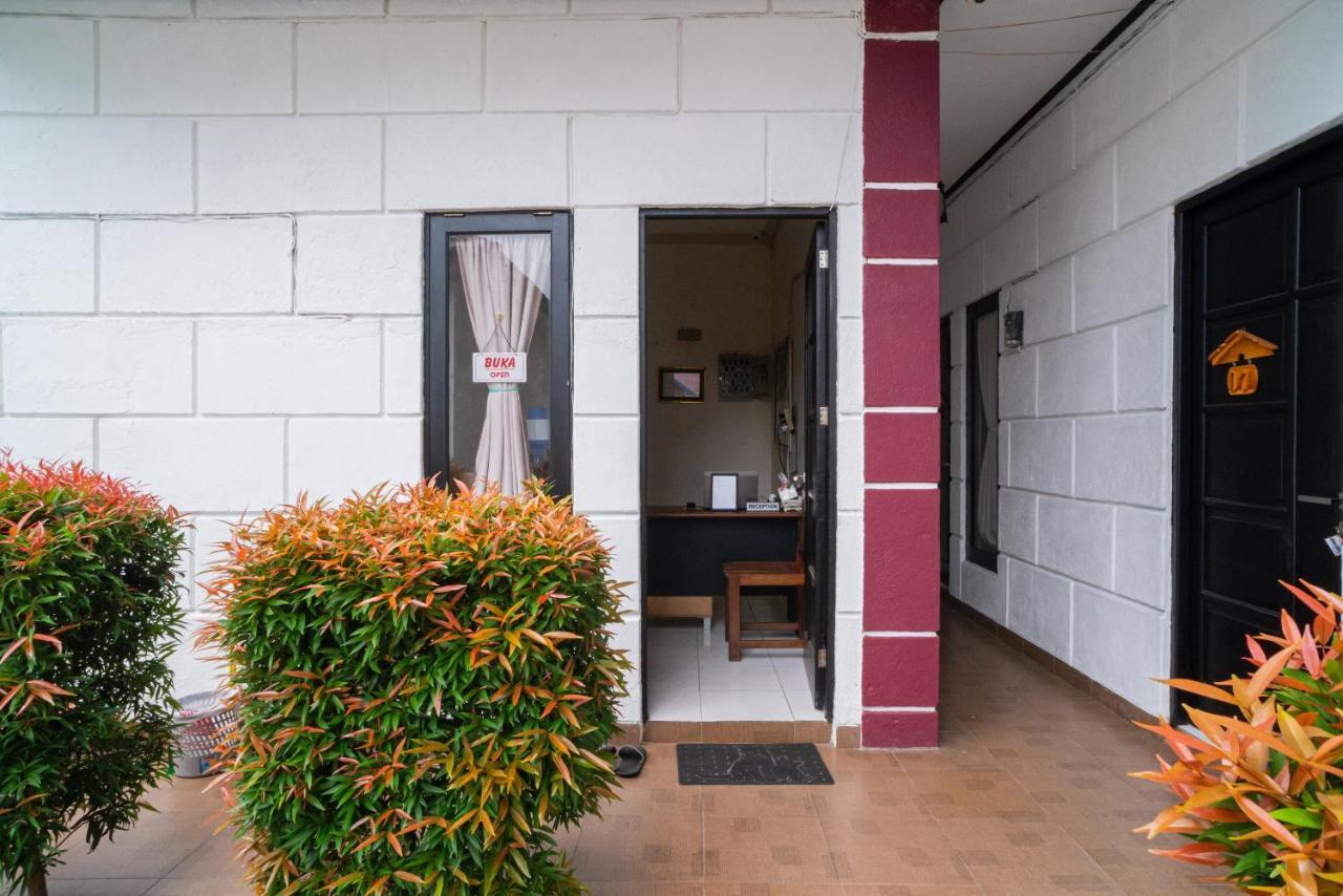 Reddoorz @ Wisma Pangrango Palangka Raya Dış mekan fotoğraf