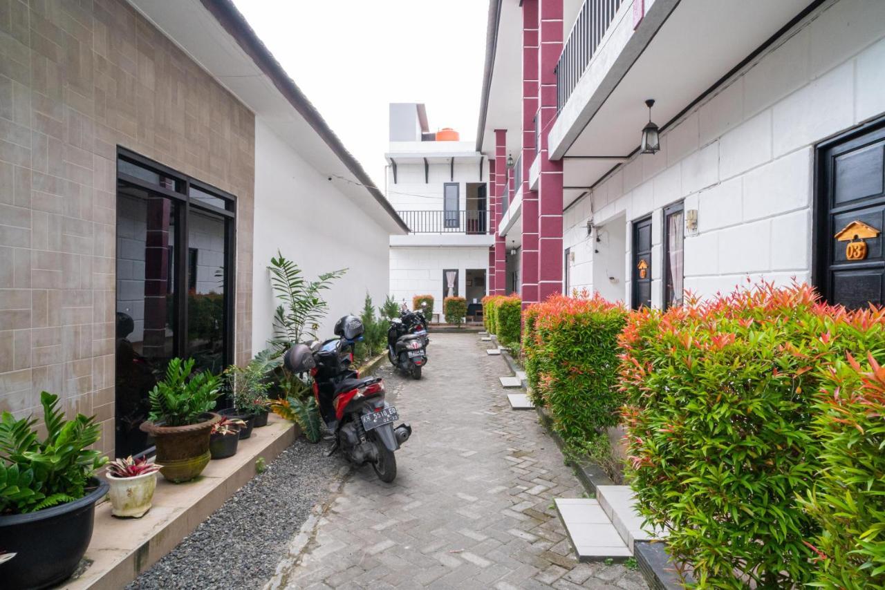 Reddoorz @ Wisma Pangrango Palangka Raya Dış mekan fotoğraf